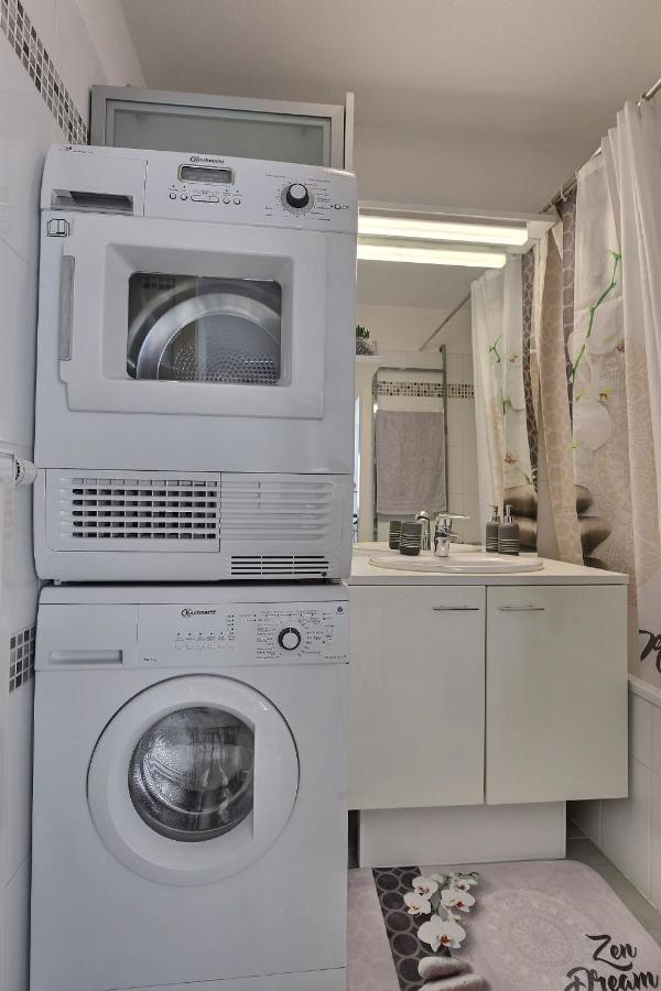 L'Appart' Frontiere-Suisse* Fibre*Chek-In*24/24 Apartment Сен-Луи Екстериор снимка
