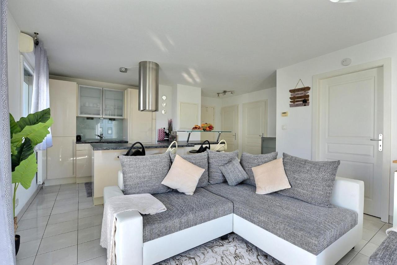 L'Appart' Frontiere-Suisse* Fibre*Chek-In*24/24 Apartment Сен-Луи Екстериор снимка